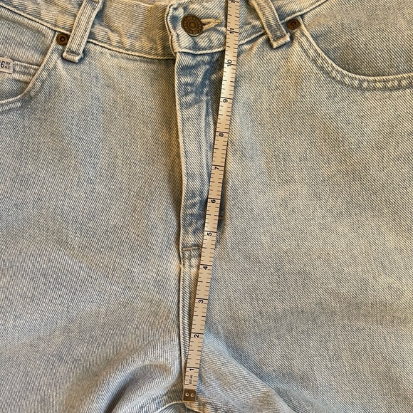 Mom Jeans - Picture 8 of 12